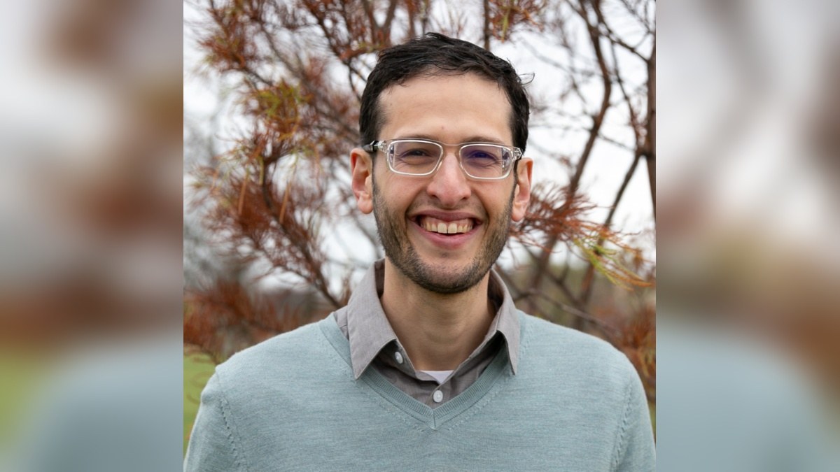 #295: Taking Speaking Skills to TV’s Shark Tank — Ari Siegel