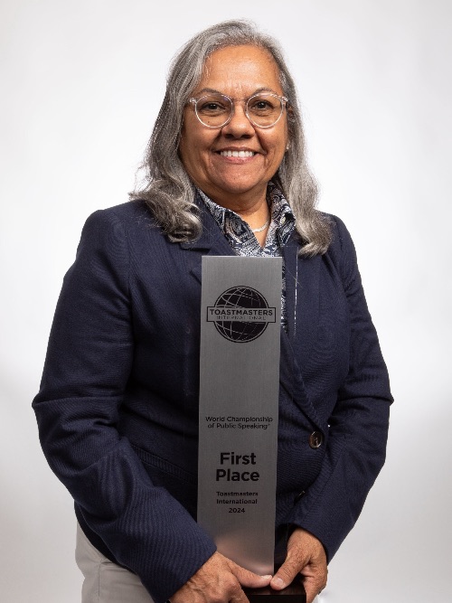 #260: Luisa Montalvo — 2024 World Champion of Public Speaking