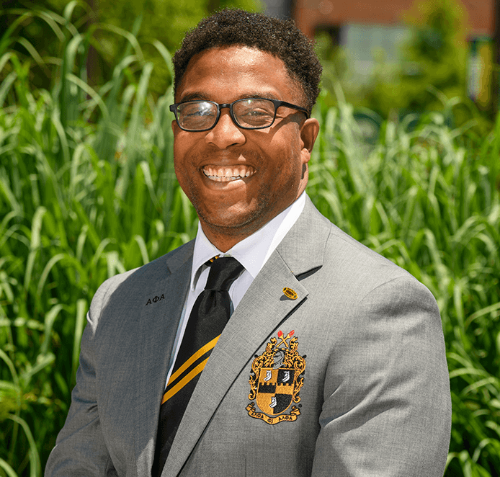 #243: My Toastmasters Education is like a College Degree – Philip Wilkerson III