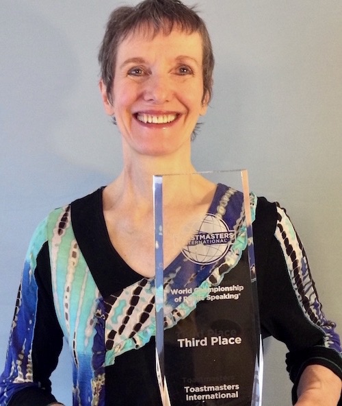 #175: Becoming an A.C.E. at Virtual Speaking – Lindy MacLaine