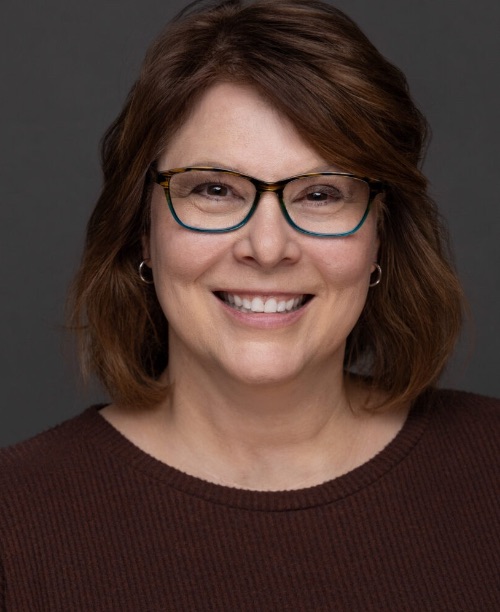 #283: Storytelling & Presentation Tips through Audio Book Narration – Karen Merritt