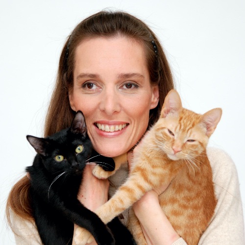 #194: Talking to Animals Just Like Dr. Doolittle  – Claudia Hehr