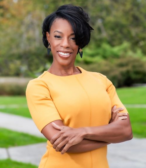 #240: Jocelyn B. Tyson—2023 World Champion of Public Speaking