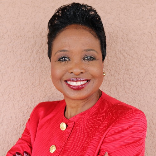 #211: Meet Dr. Shirley Davis – 2022 Golden Gavel Recipient